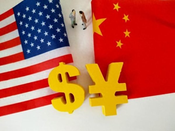 最正规的股票杠杆配资平台 货币升值非但不能使中国经济实现增长, 反而还会酿成三大风险隐患